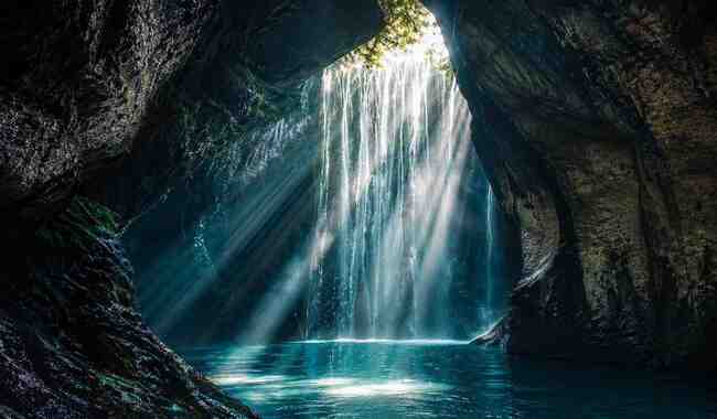 Air Terjun Tukad Cepung Bali, Pilihan Tepat untuk Menikmati Keindahan Alam yang Unik di Bali