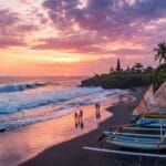 Pantai Yeh Gangga Bali, Pantai Eksotis dengan Pura di Tepi Laut Tabanan