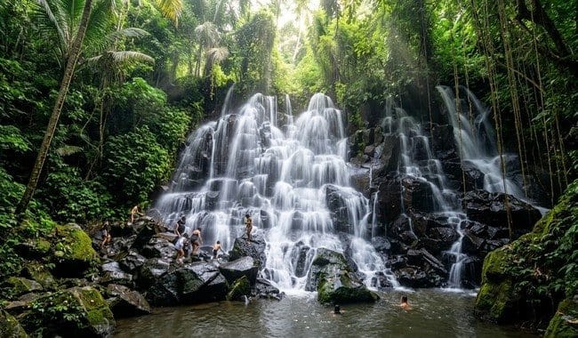Kanto Lampo Waterfall, Air Terjun Unik di Gianyar Bali