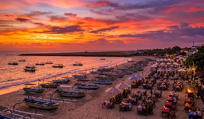Kedonganan Beach Bali Menikmati Suasana Pantai dan Kuliner Laut di Selatan Bali