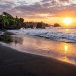 Pantai Nyanyi Bali Keindahan Alam dan Suasana Pesisir di Tabanan